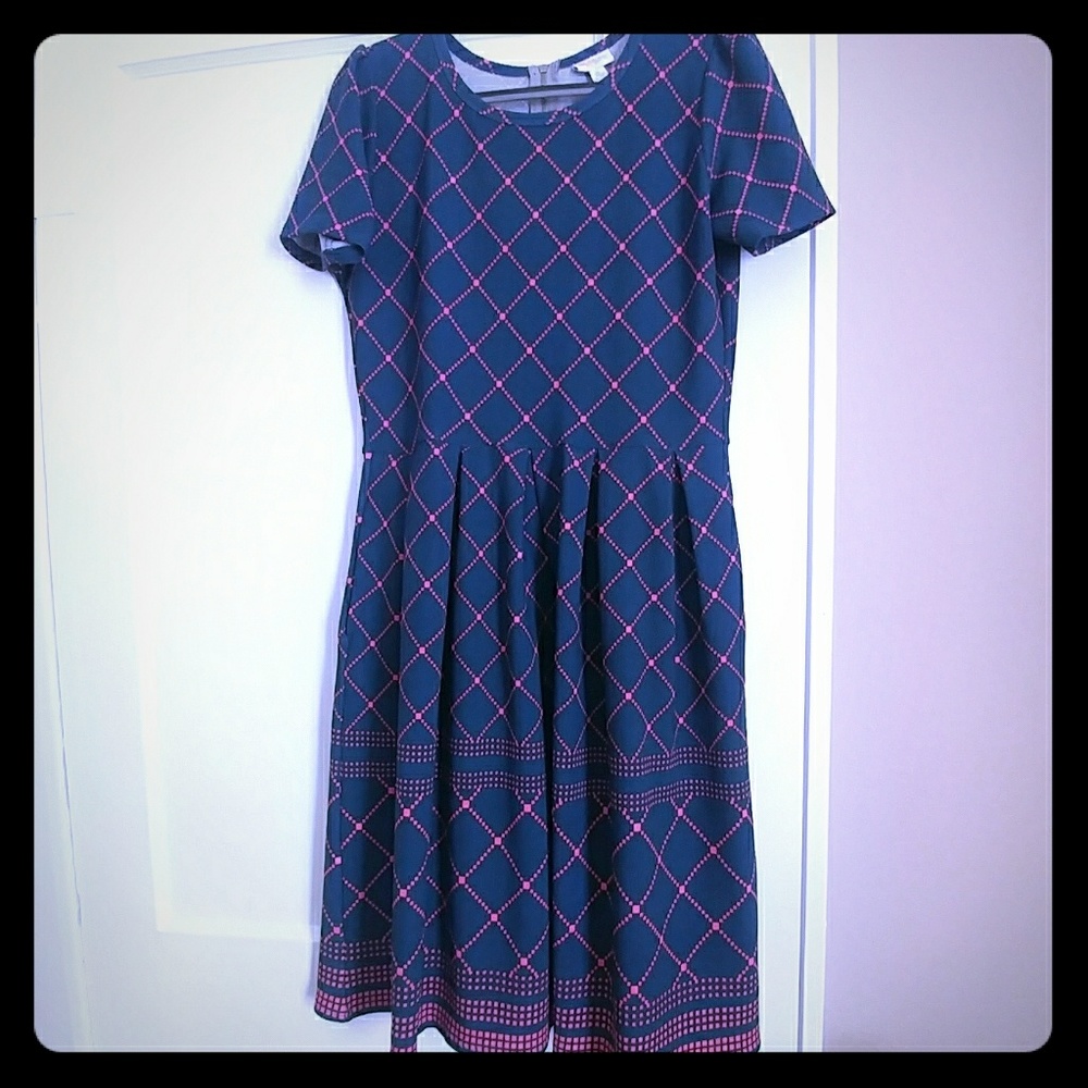 Lula Roe dress with POCKETS